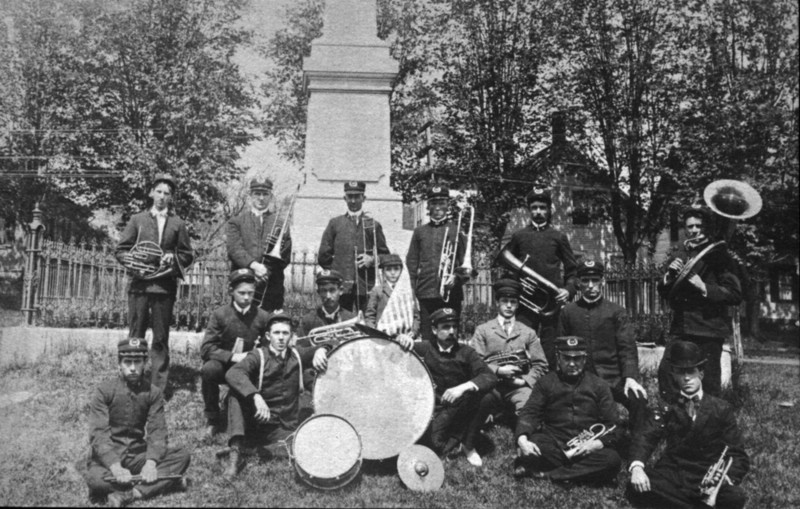 BandOnCommon.jpg