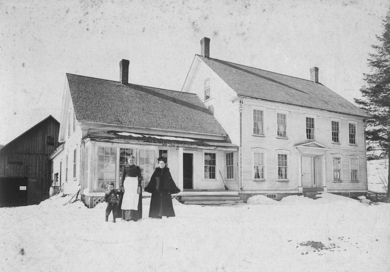HainesHouseCarrollMearsEmilyDowCarrieMallard.jpg
