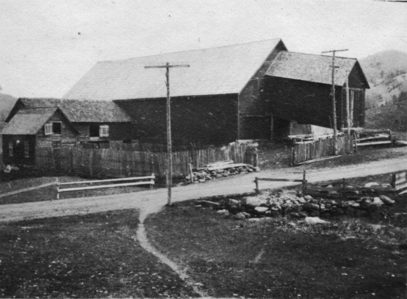 ASHMEARSBARN1917.jpg