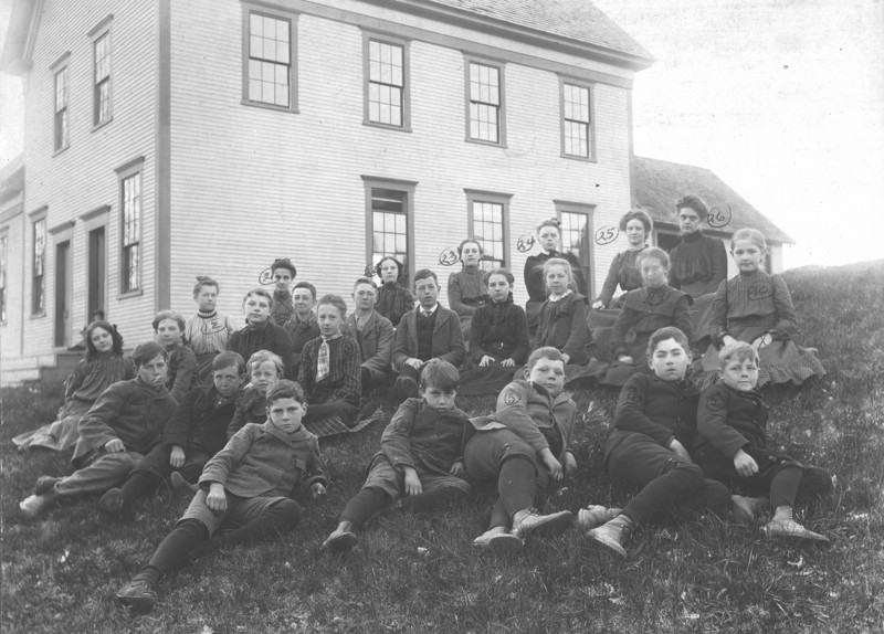 SchoolJLApl211902.jpg